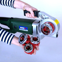 Elektrický závitorezný stroj na rúry 1/2″–1 1/4″, výkon 1800 W DEDRA – DED7511